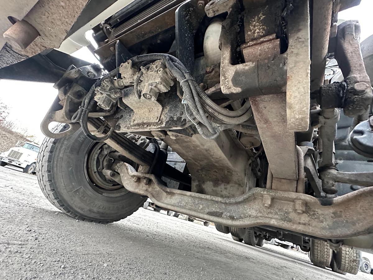 Used 2007 MACK CV713