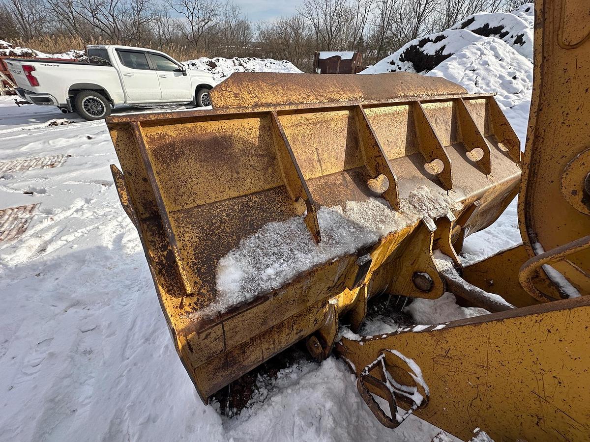Used 2005 CATERPILLAR 963C
