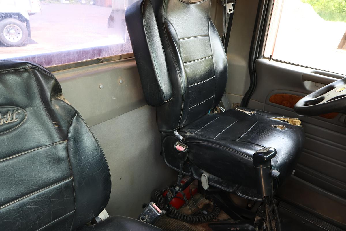 Used 2008 PETERBILT 388