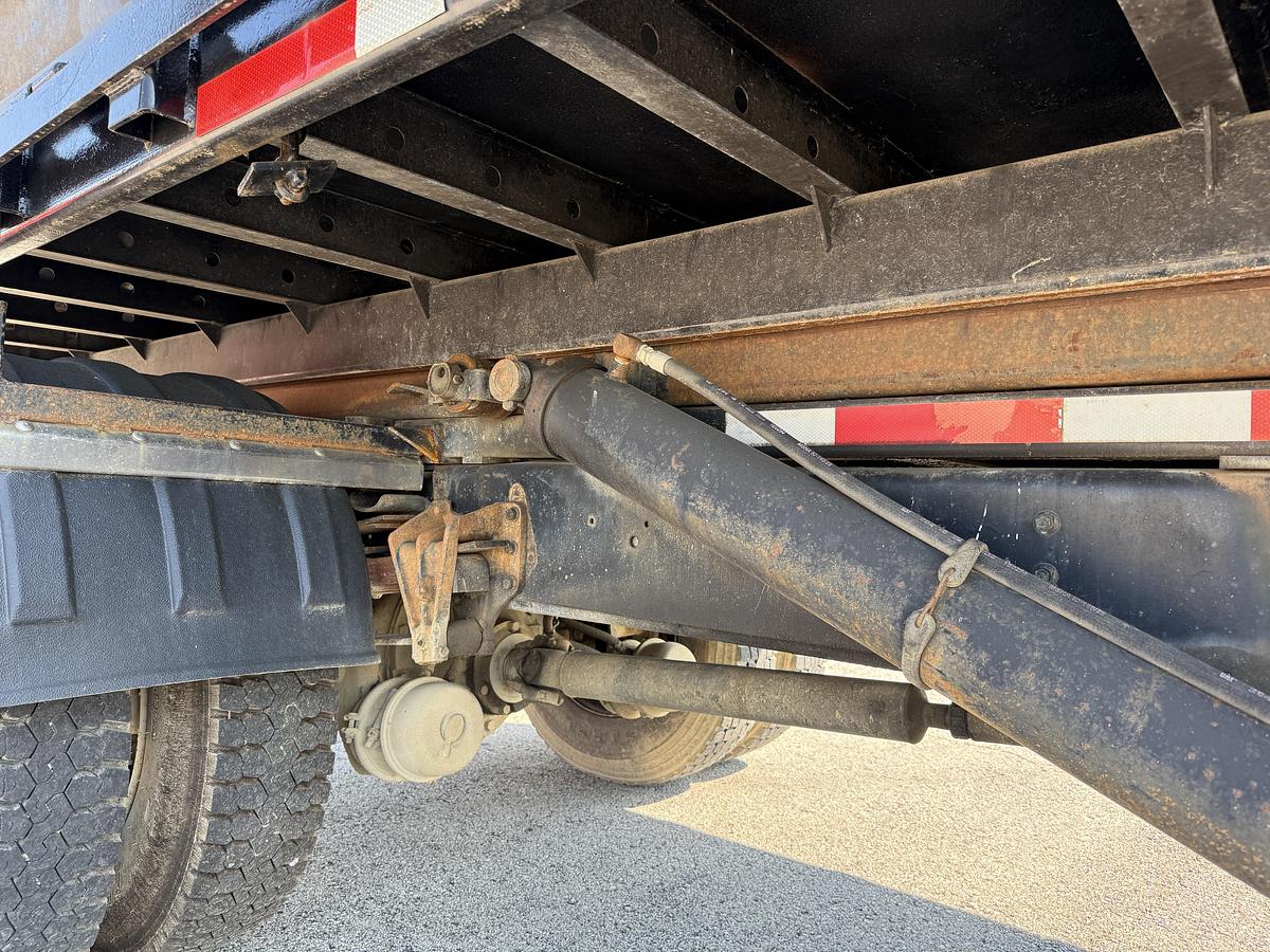 Used 1995 INTERNATIONAL 4900