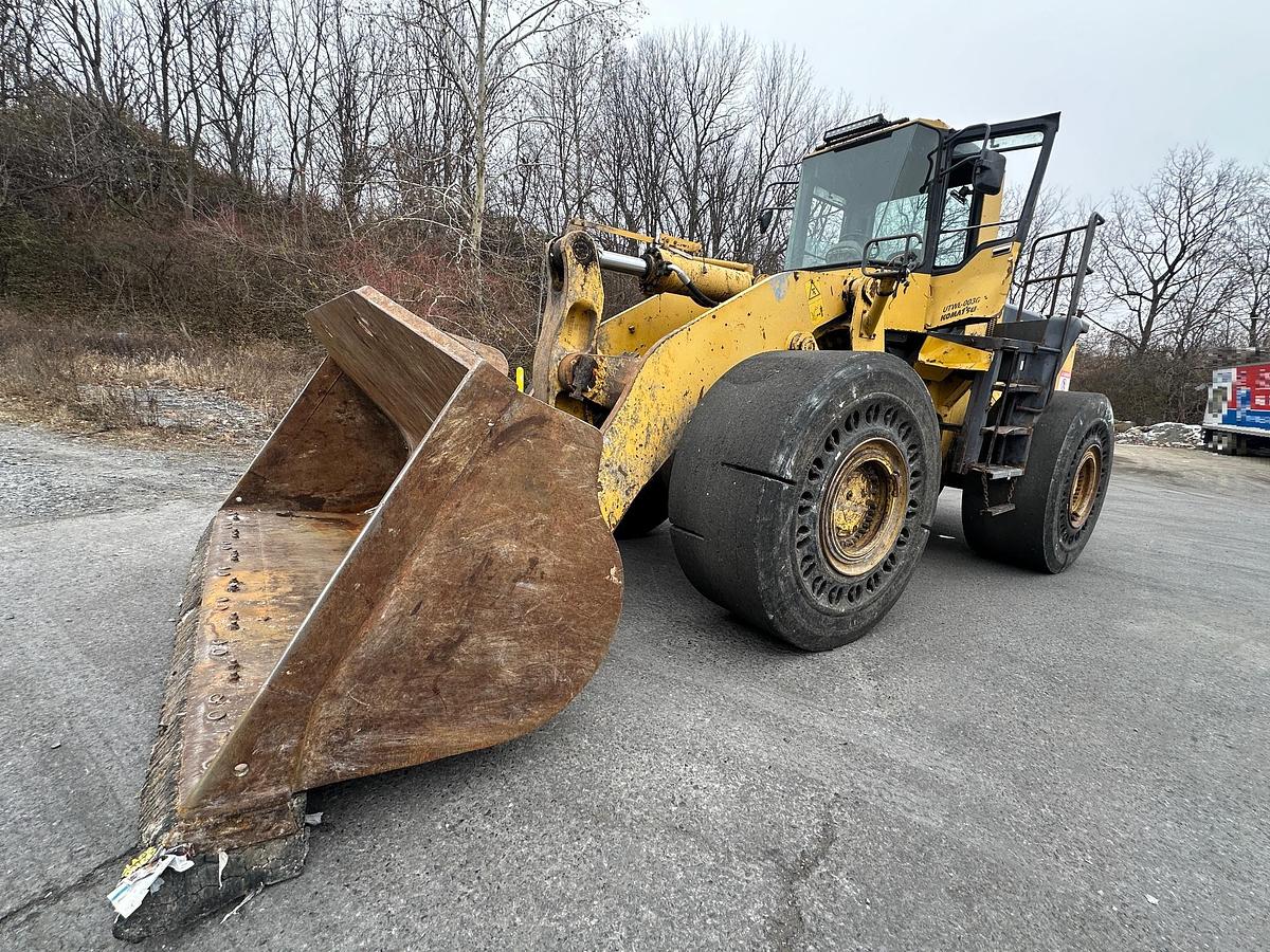 Used 2004 KOMATSU WA500-3