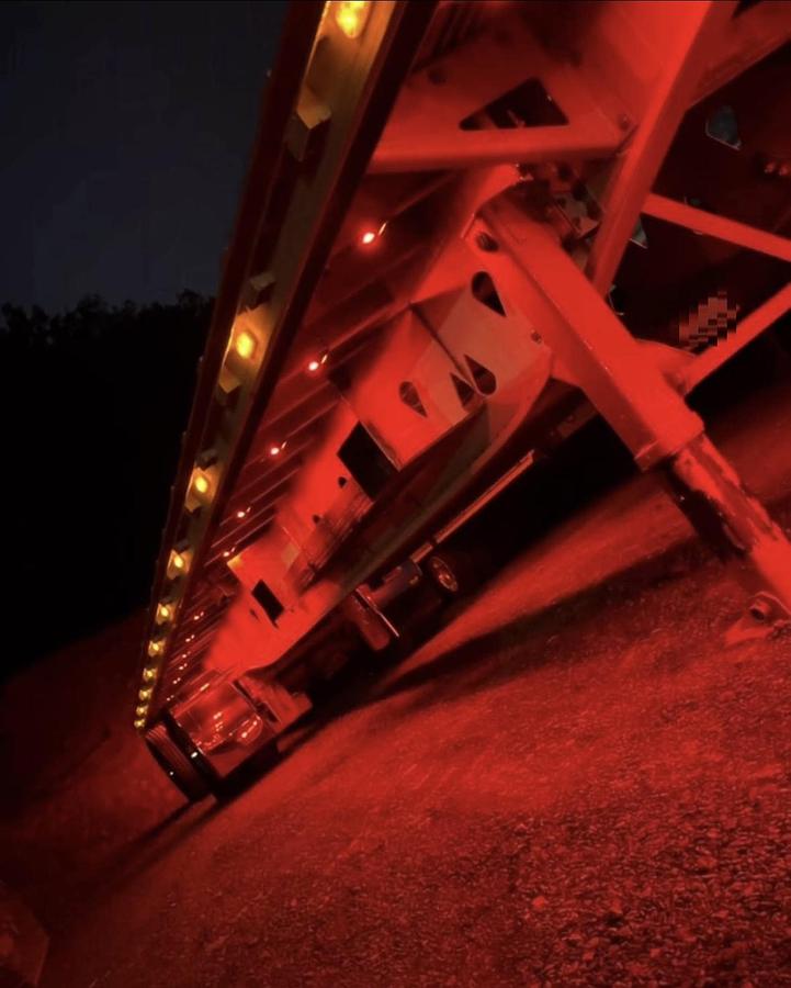 Used 2005 MANAC 48'x102