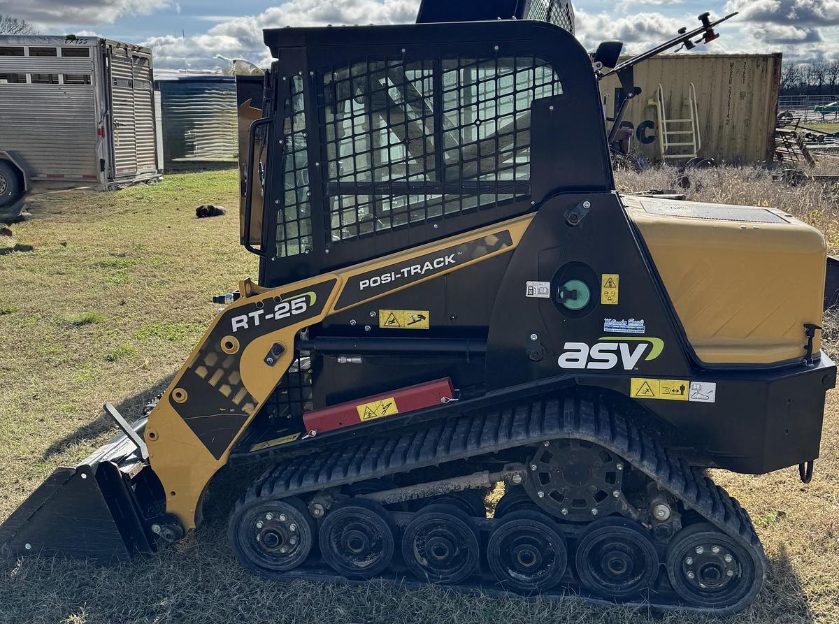 Used 2022 ASV RT-25