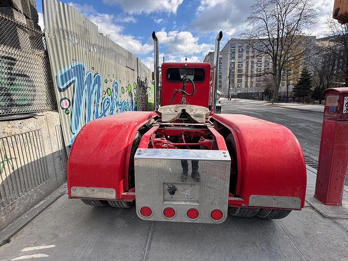 Used 2008 PETERBILT 389