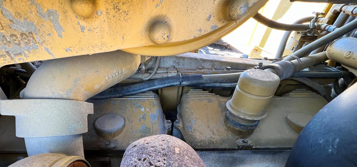 Used 1997 CATERPILLAR D8R
