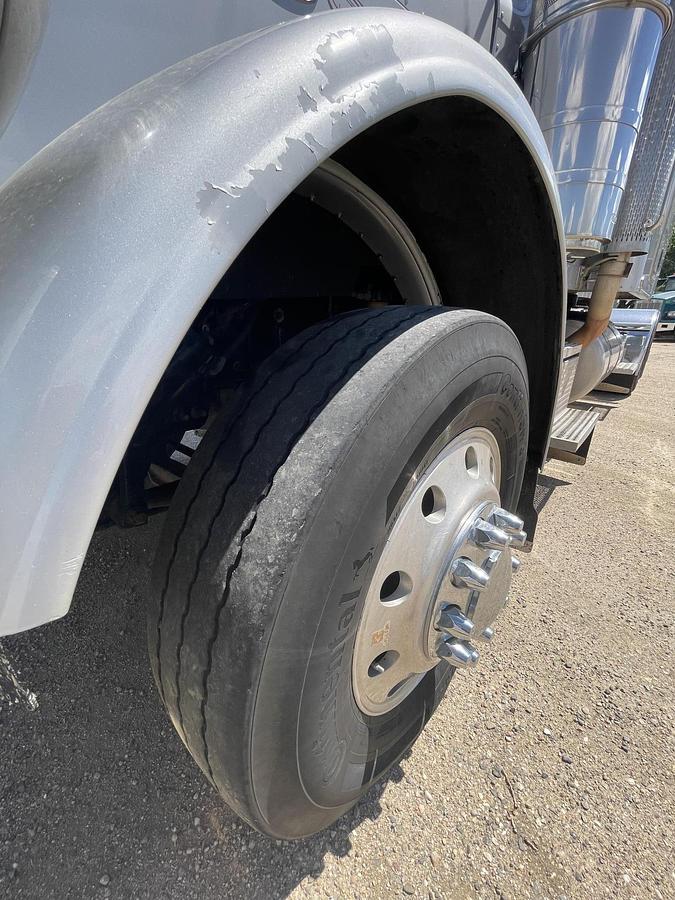 Used 2008 PETERBILT 388