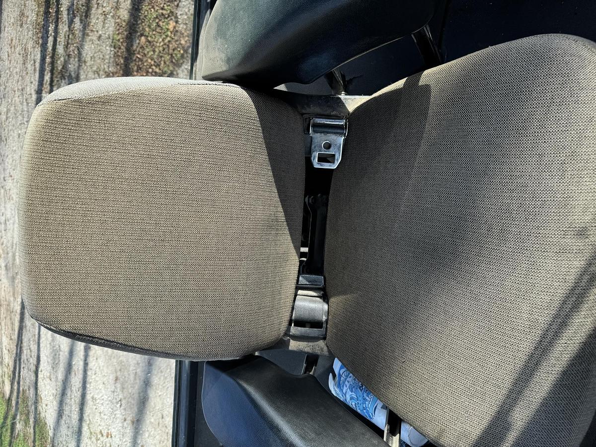 Used 1982 JOHN DEERE 2940