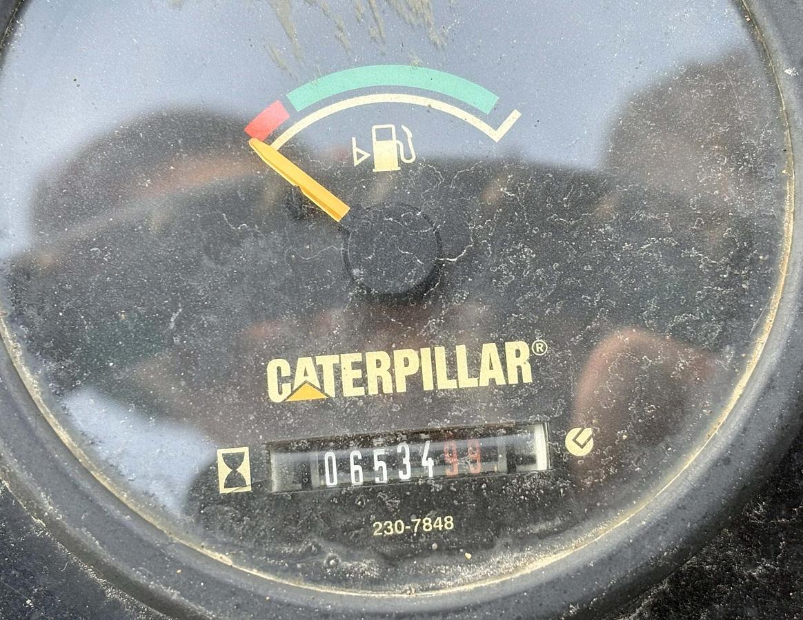 Used 2013 CATERPILLAR CB24XT
