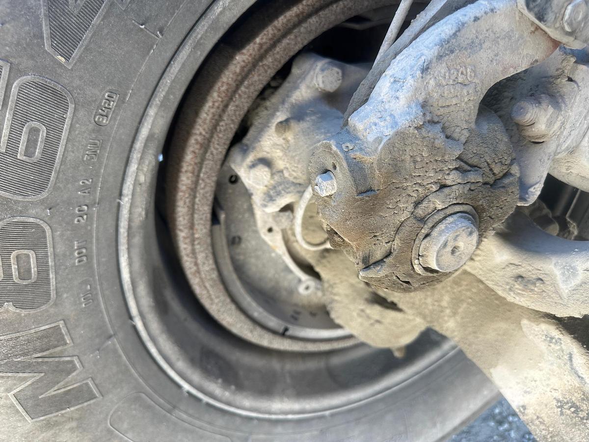 Used 2019 MACK GR64B