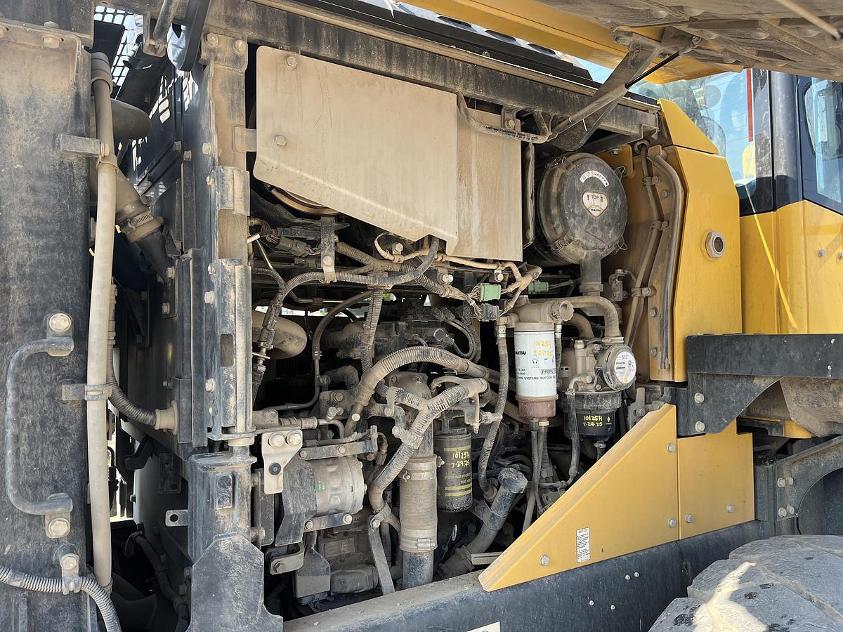 Used 2021 KOMATSU WA270-8