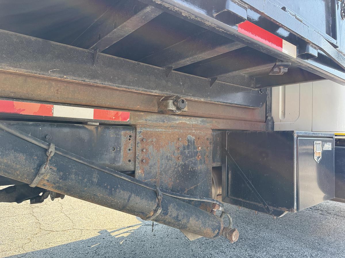 Used 1995 INTERNATIONAL 4900