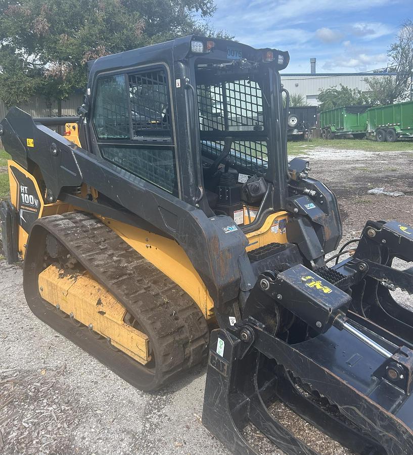 Used 2024 HYUNDAI HT100V