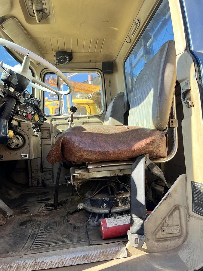 Used 1974 MACK RS767 LST