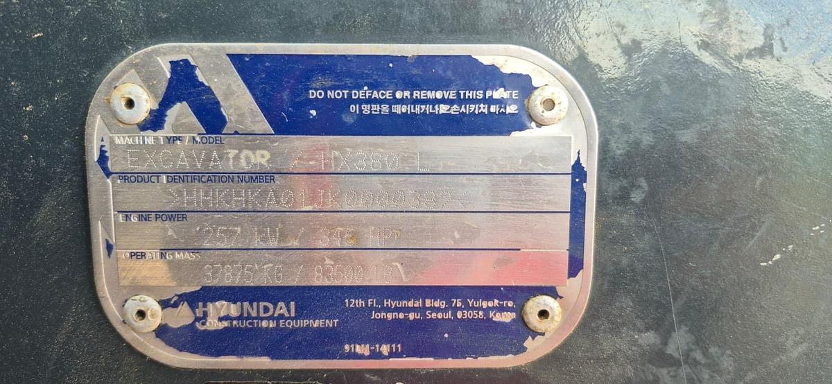 Used 2019 HYUNDAI HX380L