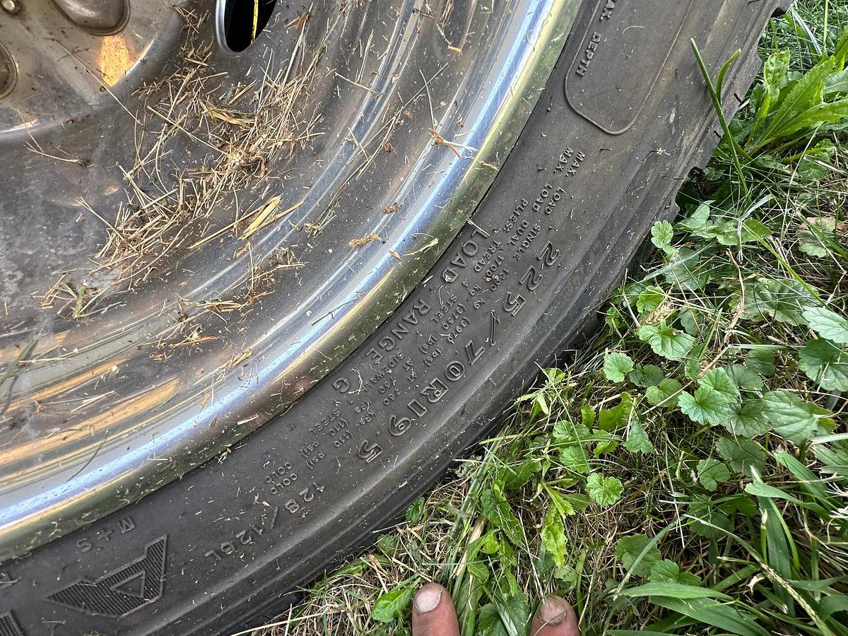 Used 2006 FORD F450 Service Truck