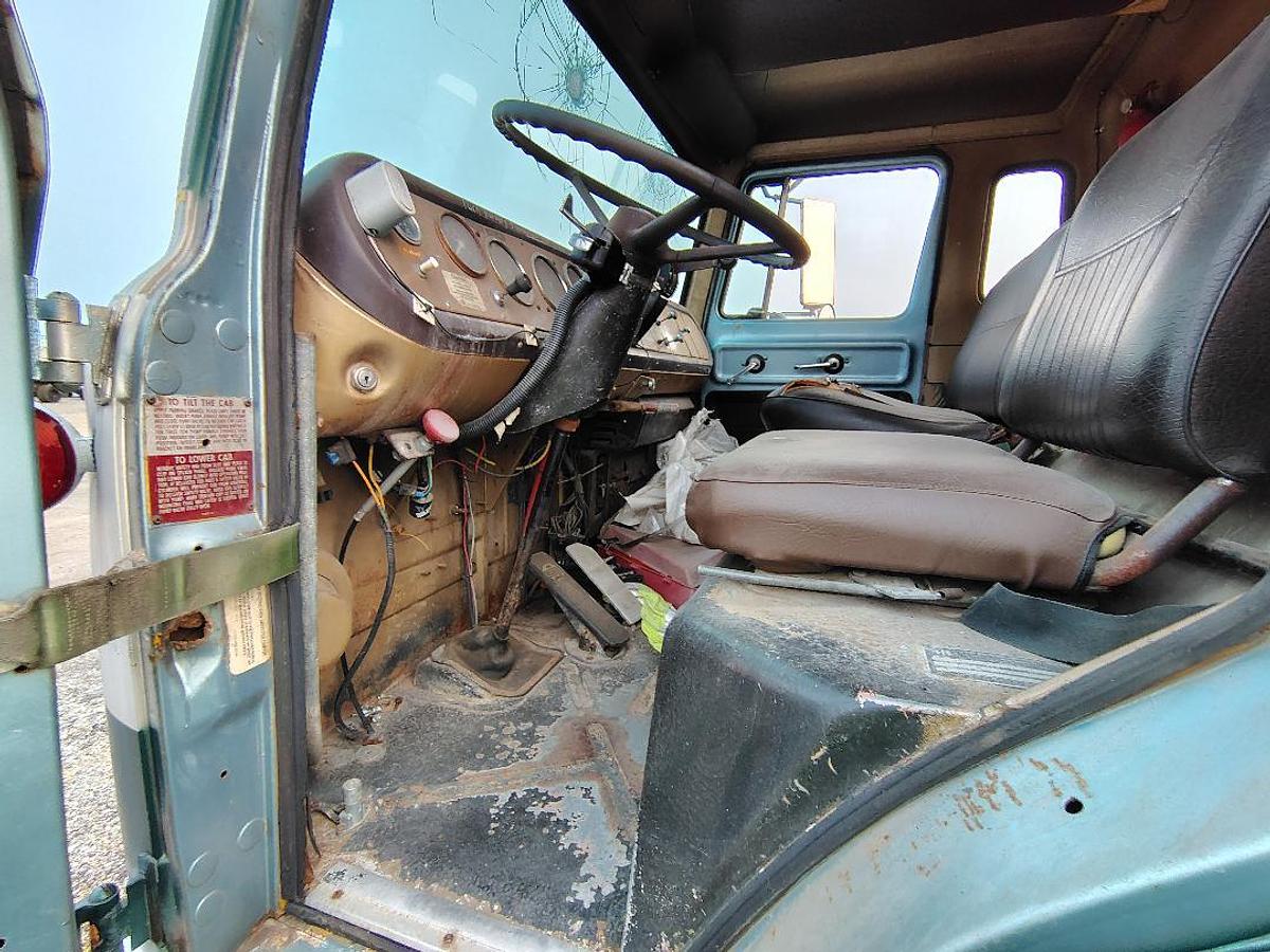 Used 1971 INTERNATIONAL CO1910A