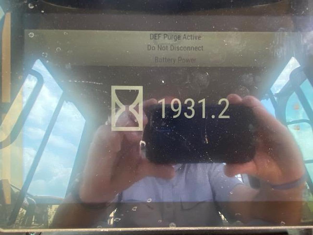 Used 2021 CATERPILLAR D3 LGP