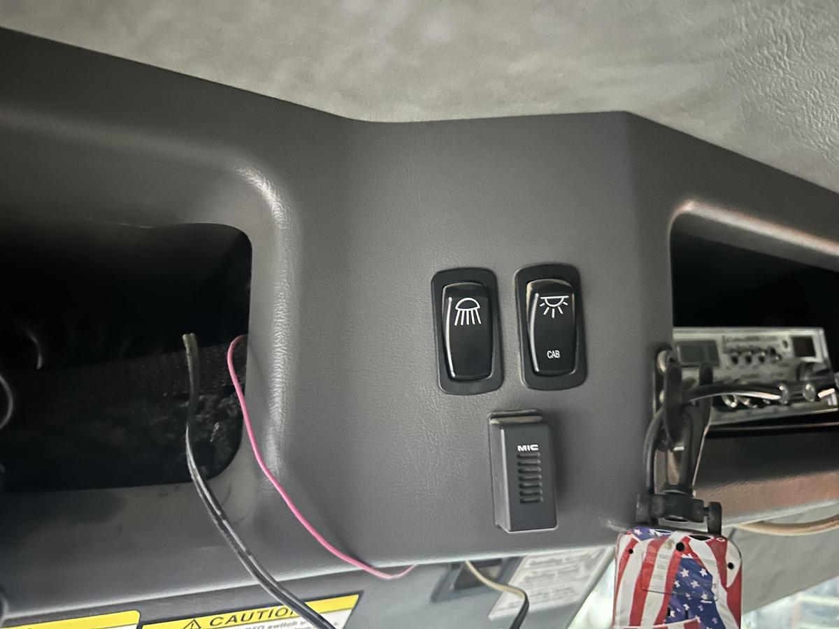 Used 2018 MACK Granite GU713