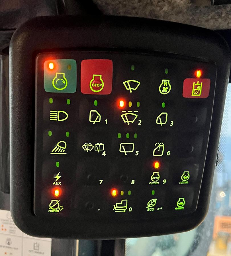 Used 2019 DEERE 750k LGP