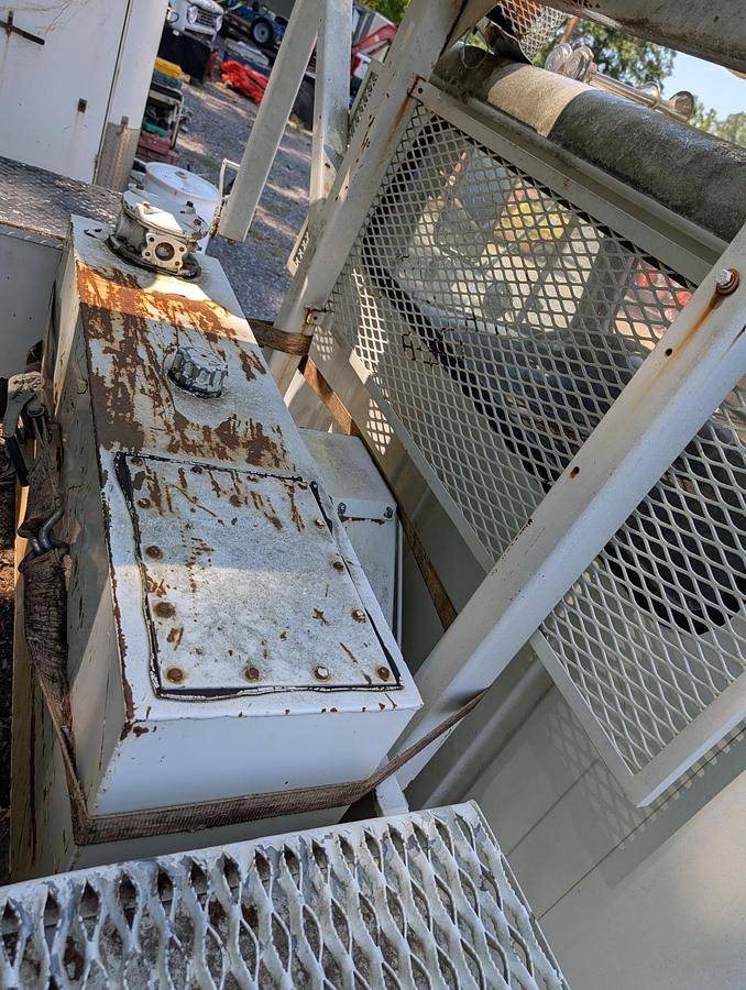 Used 1996 INTERNATIONAL 4800