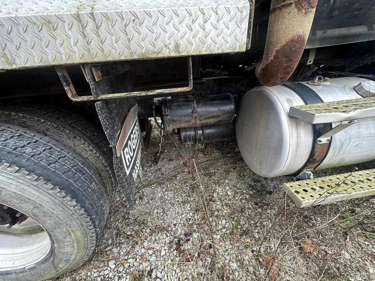 Used 2006 STERLING L9500