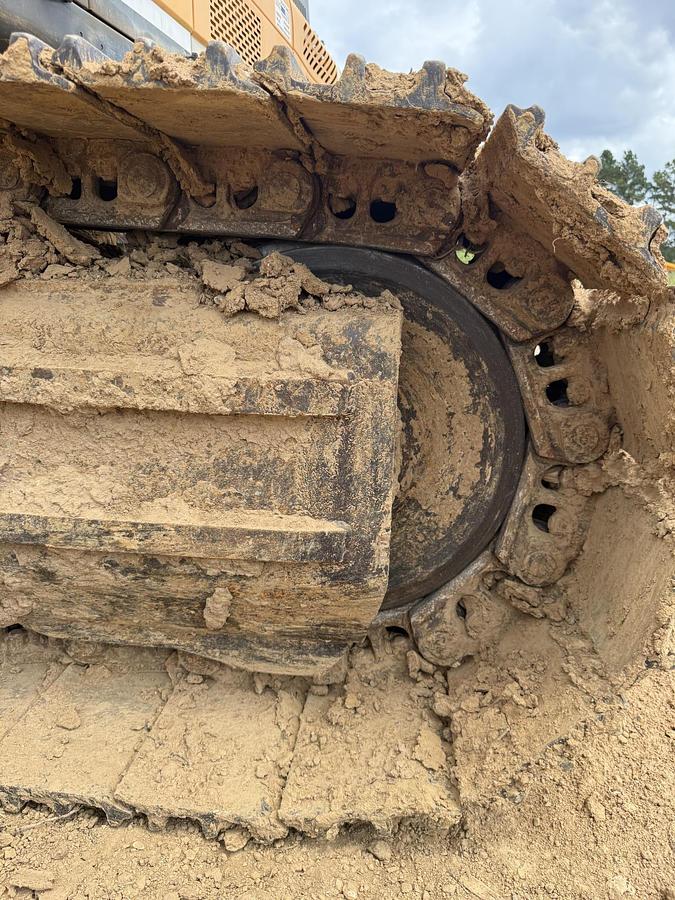 Used 2017 HYUNDAI ROBEX 480LC