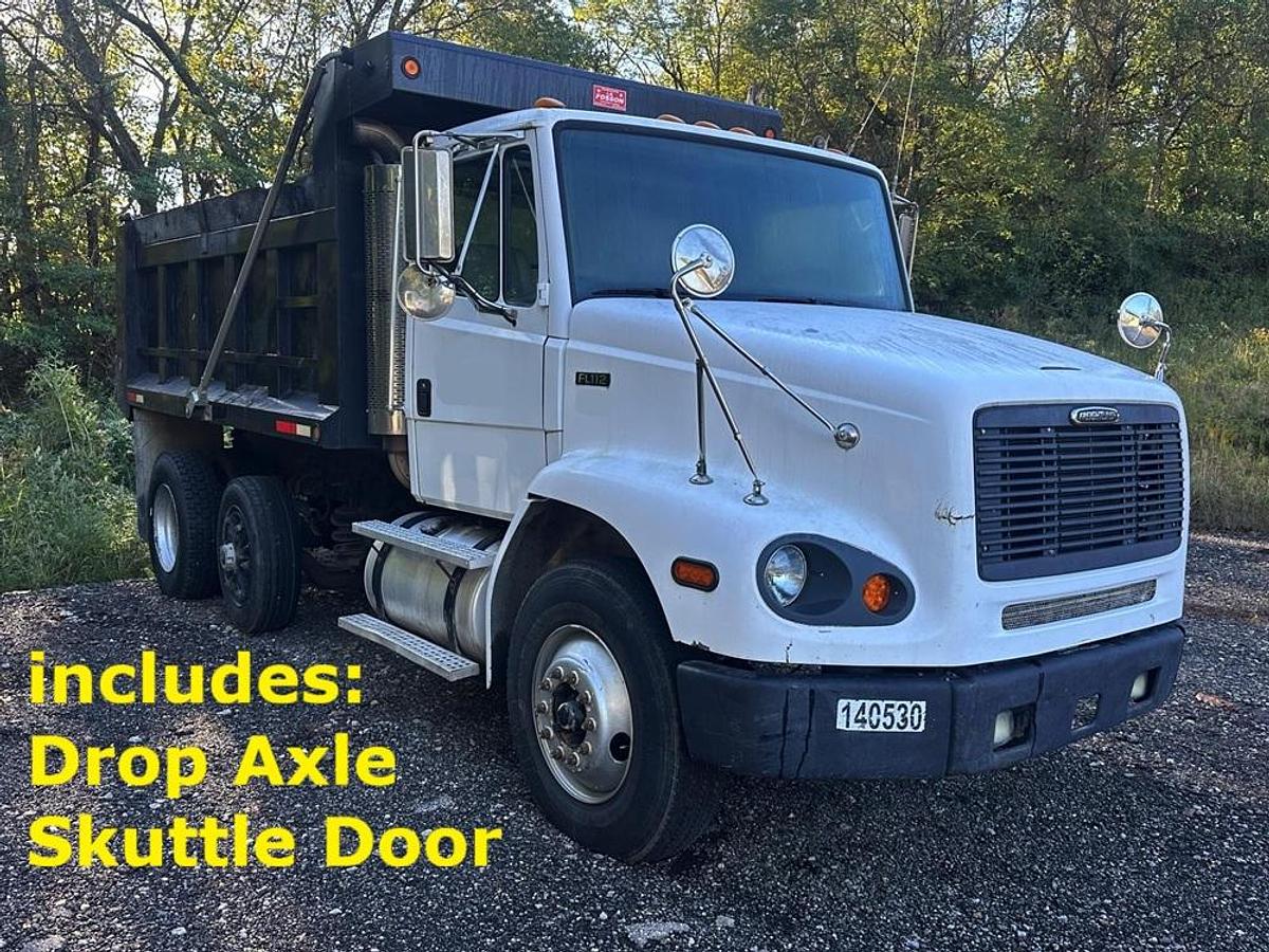 Used 2003 FREIGHTLINER FL112