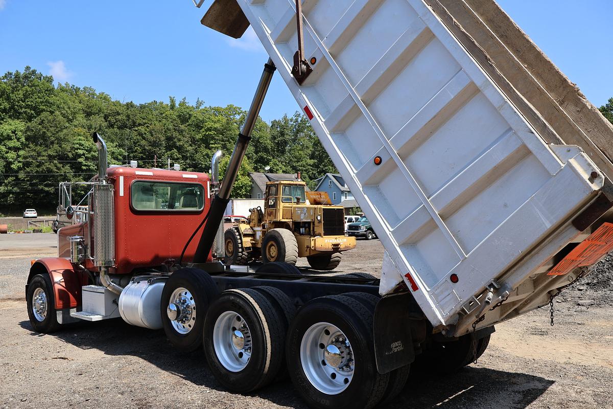 Used 1999 PETERBILT 379