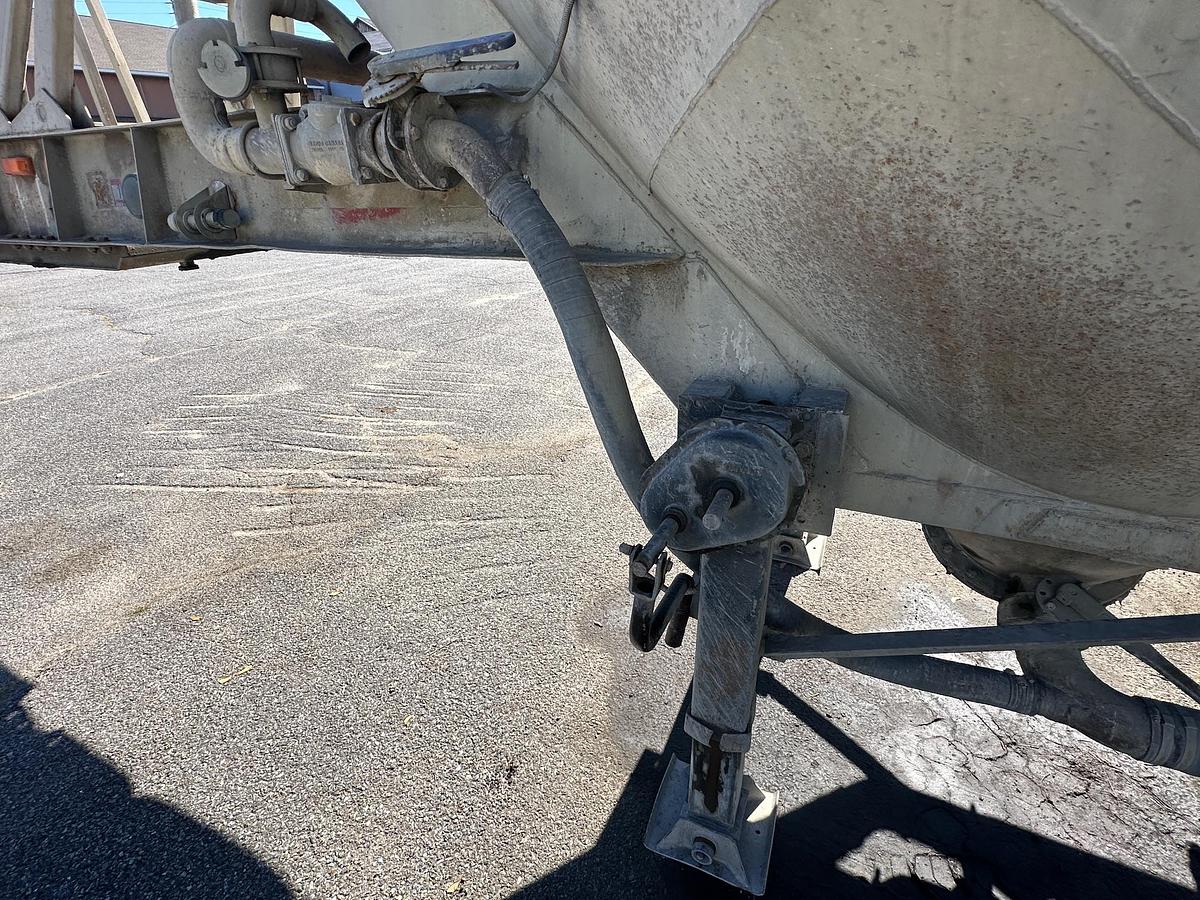 Used 1969 FRUEHAUF Bulk Tanker