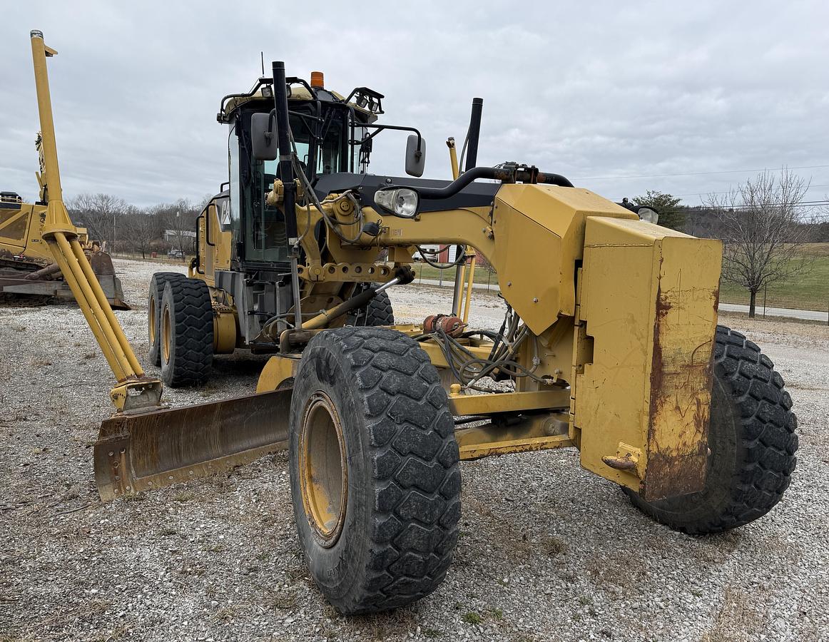 Used 2008 CATERPILLAR 140M VHP