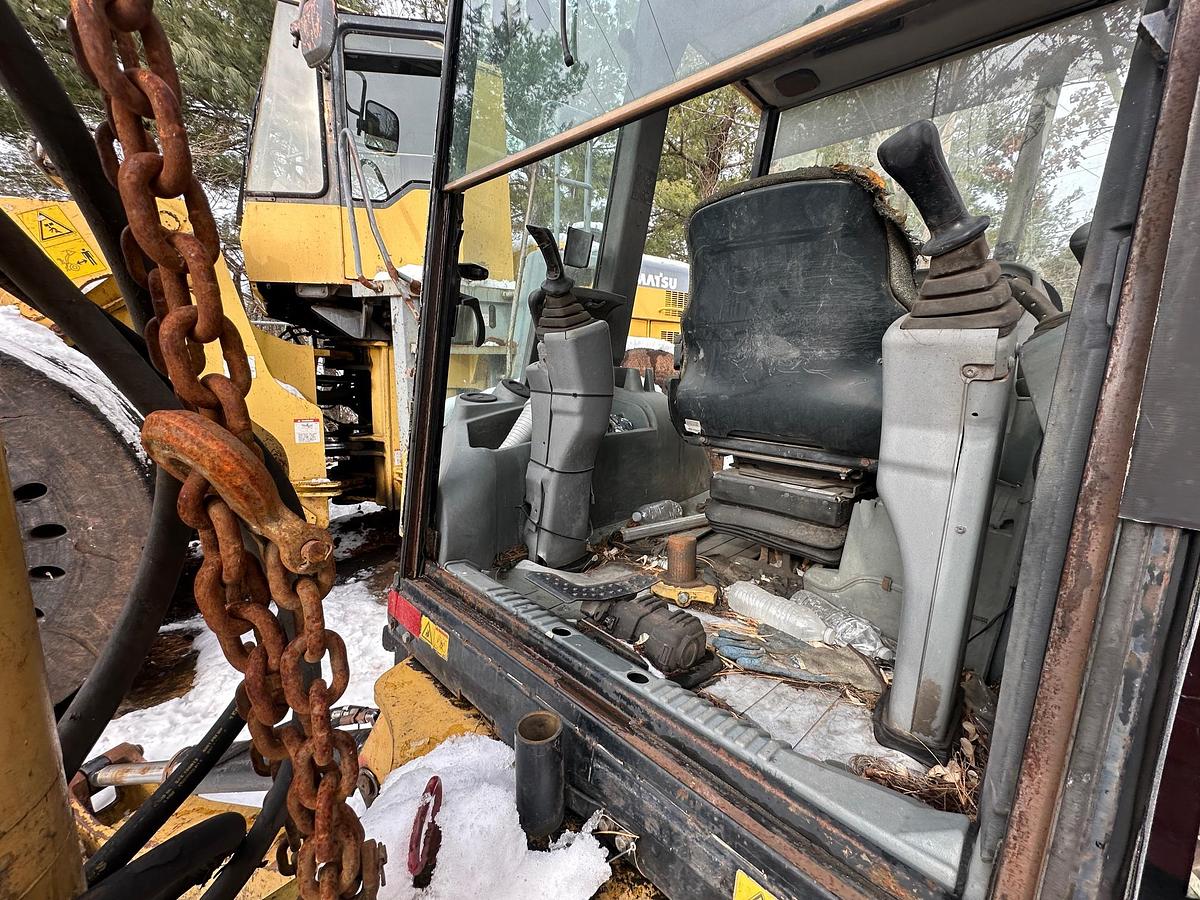 Used 2004 CATERPILLAR 420D IT