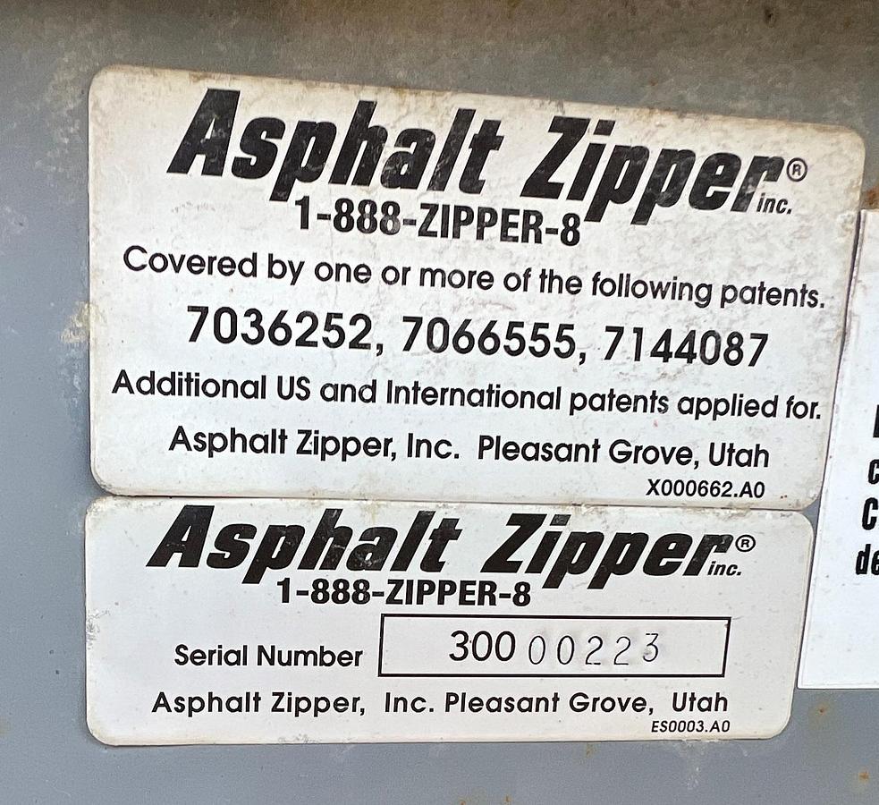 Used 1998 ASPHALT ZIPPER AZ300