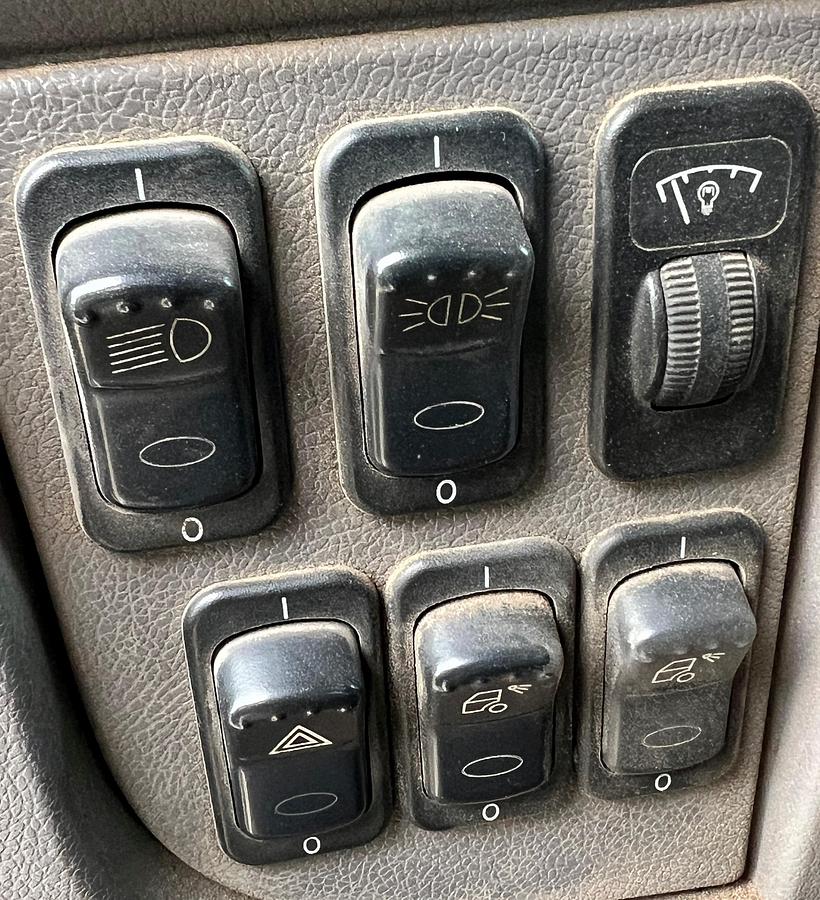 Used 2016 PETERBILT 348