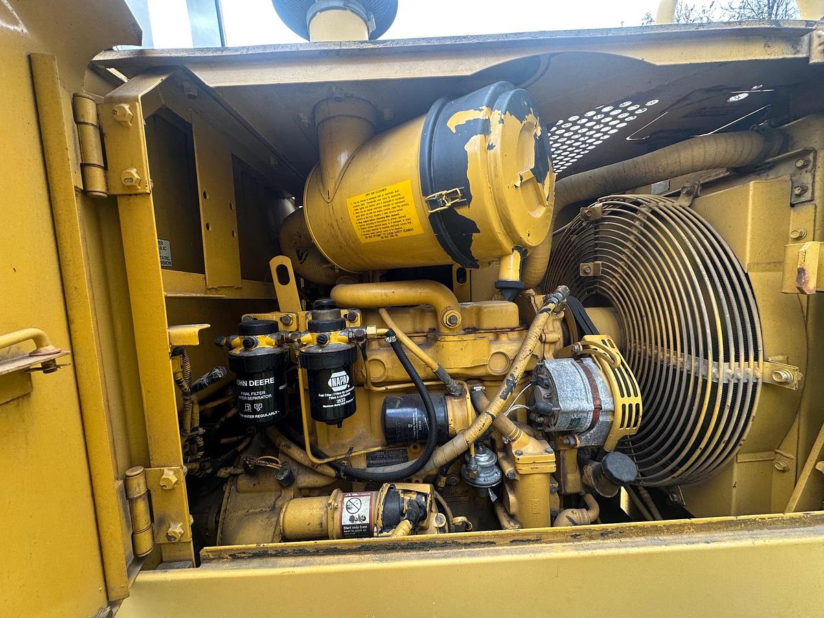 Used 1996 DEERE 444G