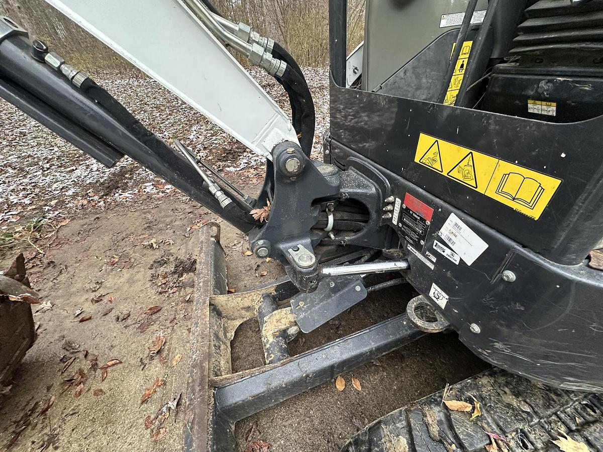 Used 2020 BOBCAT E26