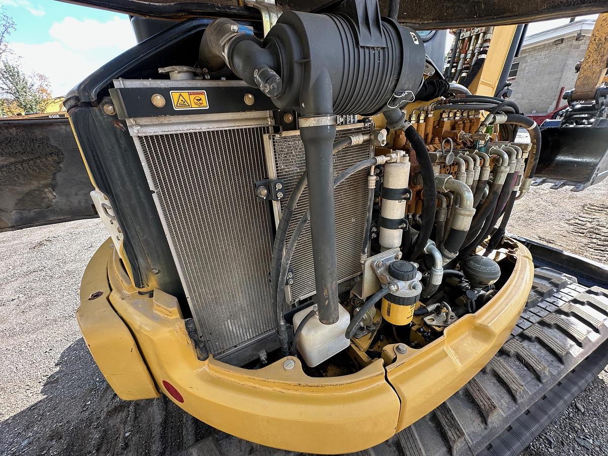 Used 2007 CATERPILLAR 304C CR