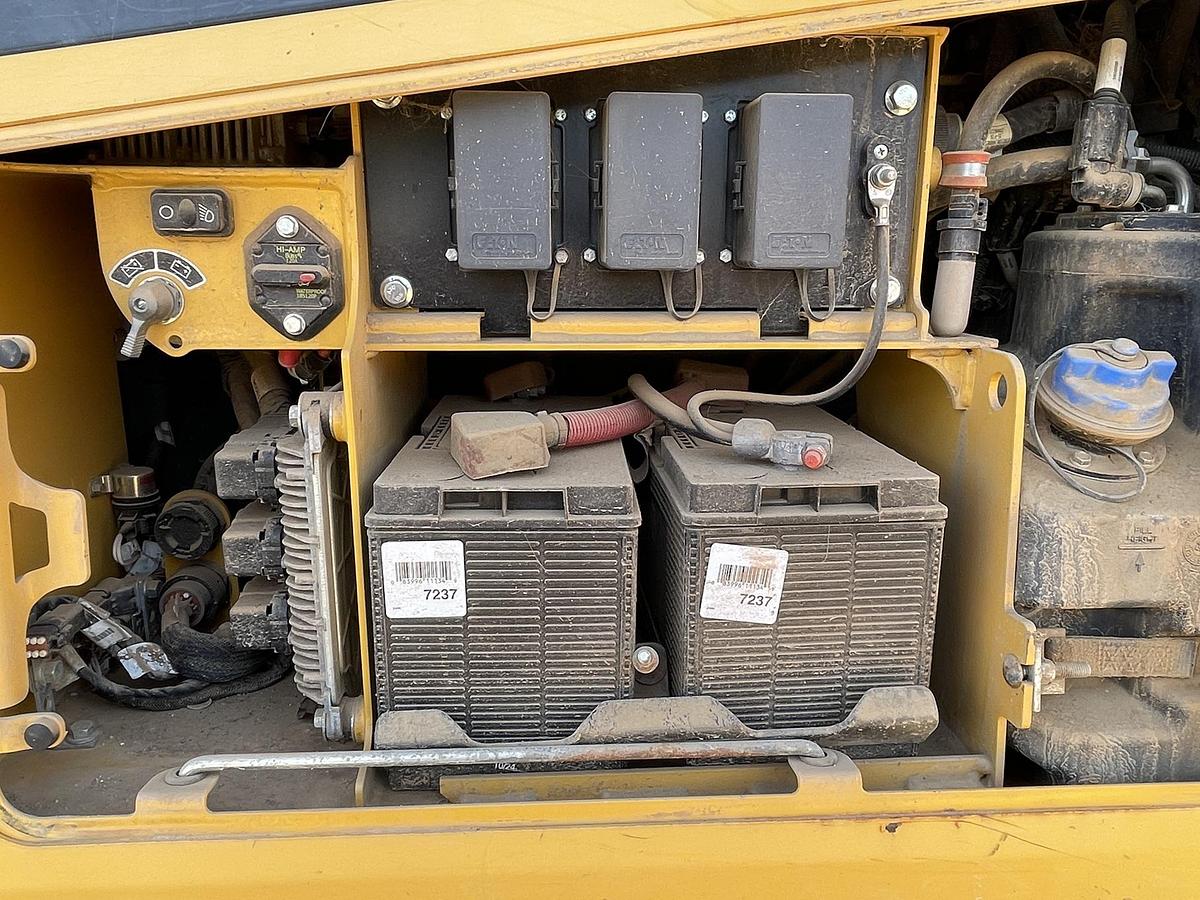 Used 2019 DEERE 550K