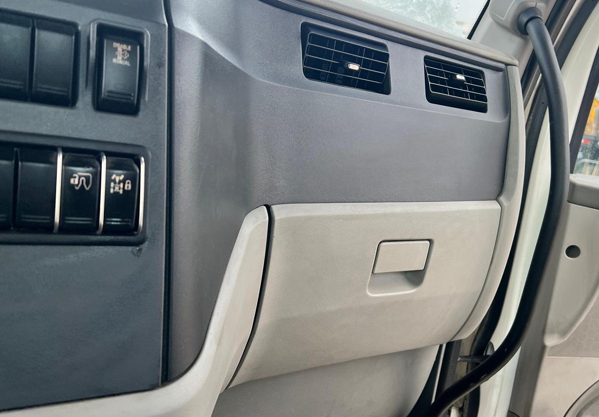 Used 2021 PETERBILT 579