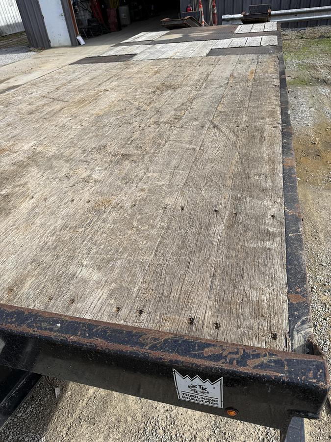 Used 2019 TRAIL KING 32' x 102