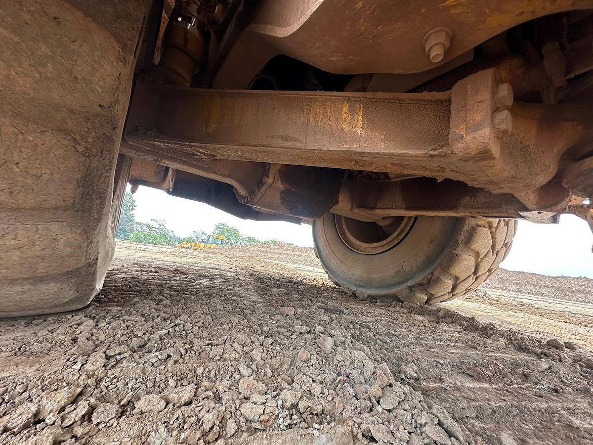 Used 2014 DEERE 460E Off Road Dump