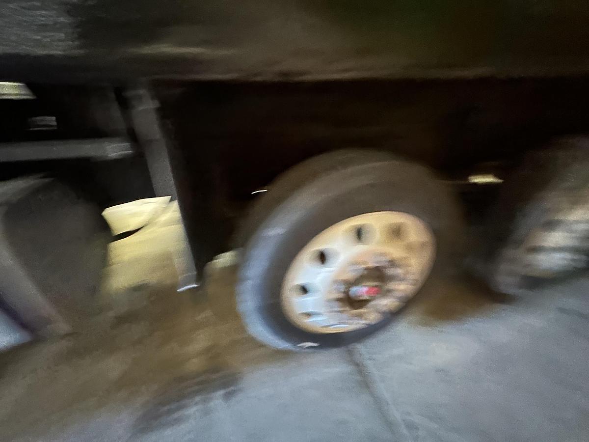 Used 2013 MACK GU713 Granite