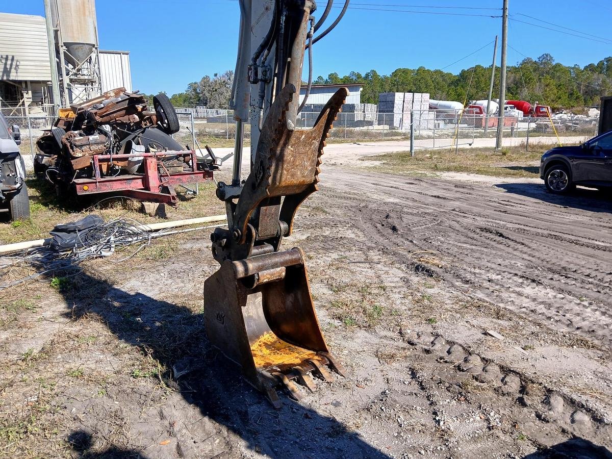 Used 2019 TAKEUCHI TB280FR