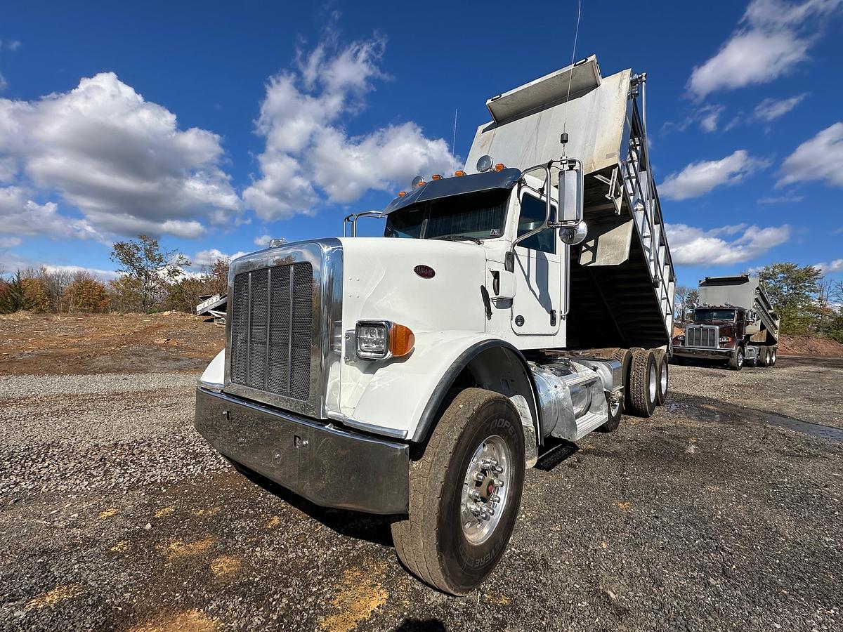 Used 2016 PETERBILT 365