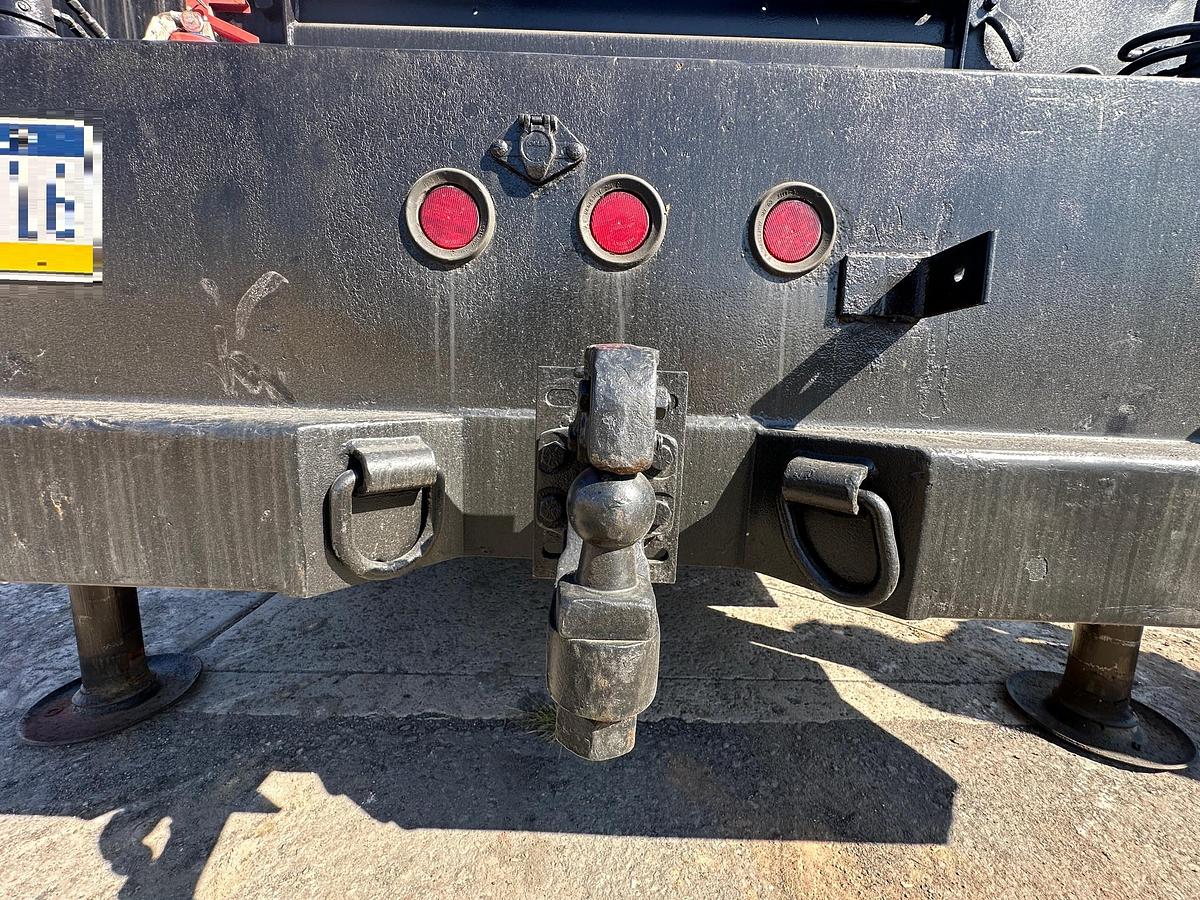 Used 2010 INTERNATIONAL 4300 Service Truck