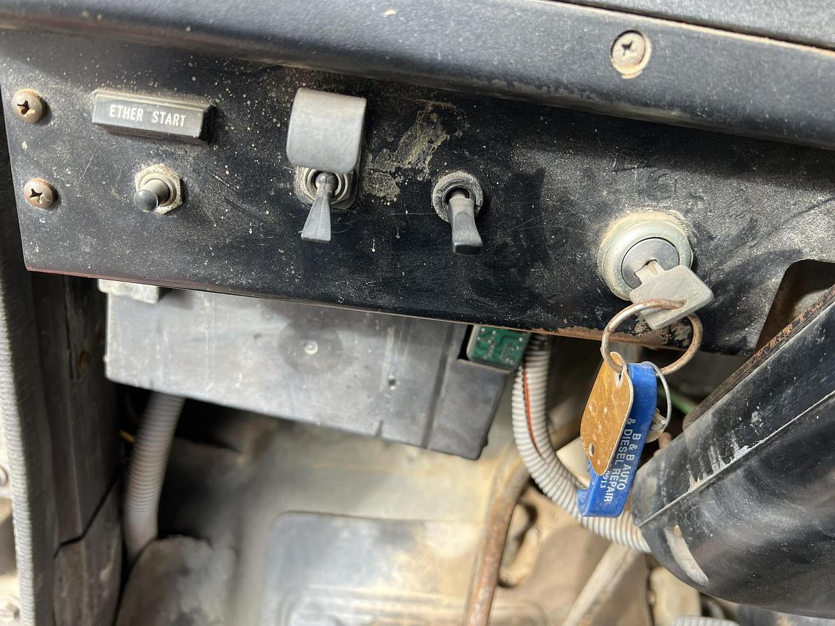 Used 1990 INTERNATIONAL 8300 Eagle