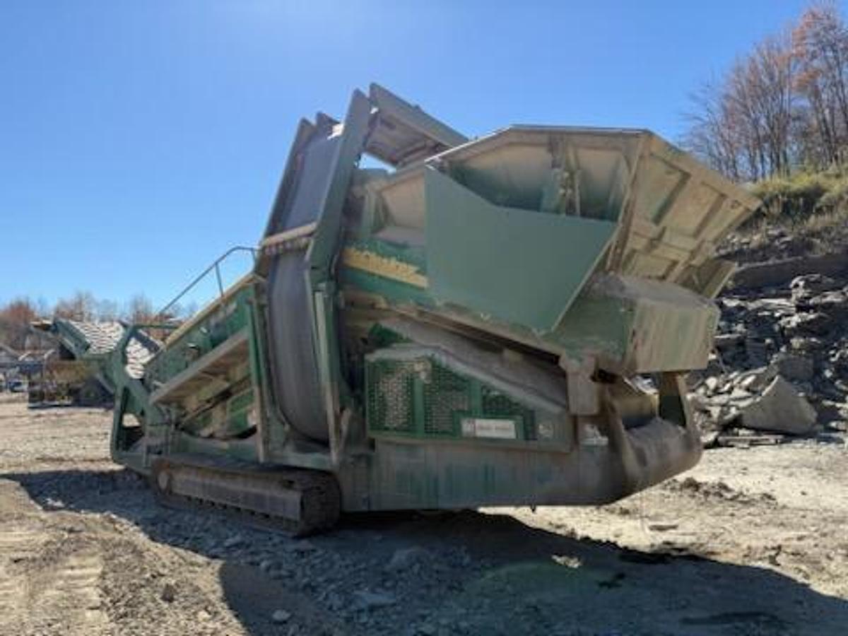 Used 2009 MCCLOSKEY R155