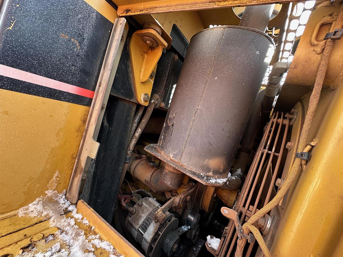 Used 2005 CATERPILLAR 963C