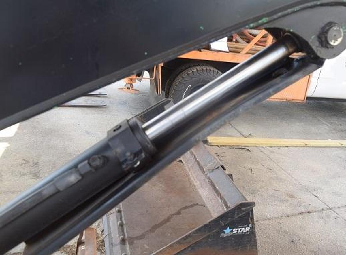 Used 2015 BOBCAT E32