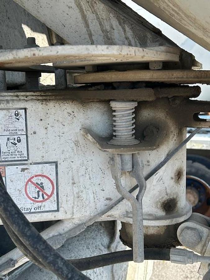 Used 2016 MACK GU700