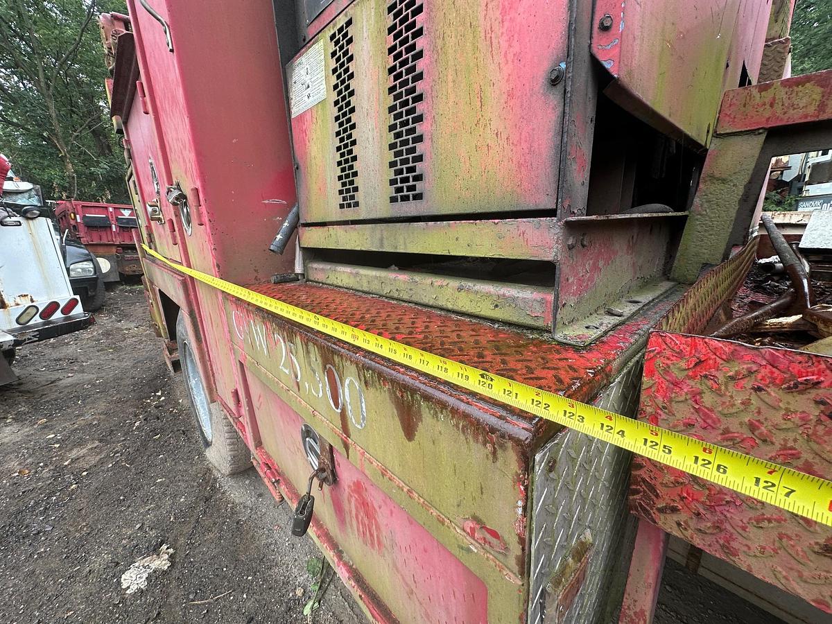 Used 2001 INTERNATIONAL 4700 Service Truck